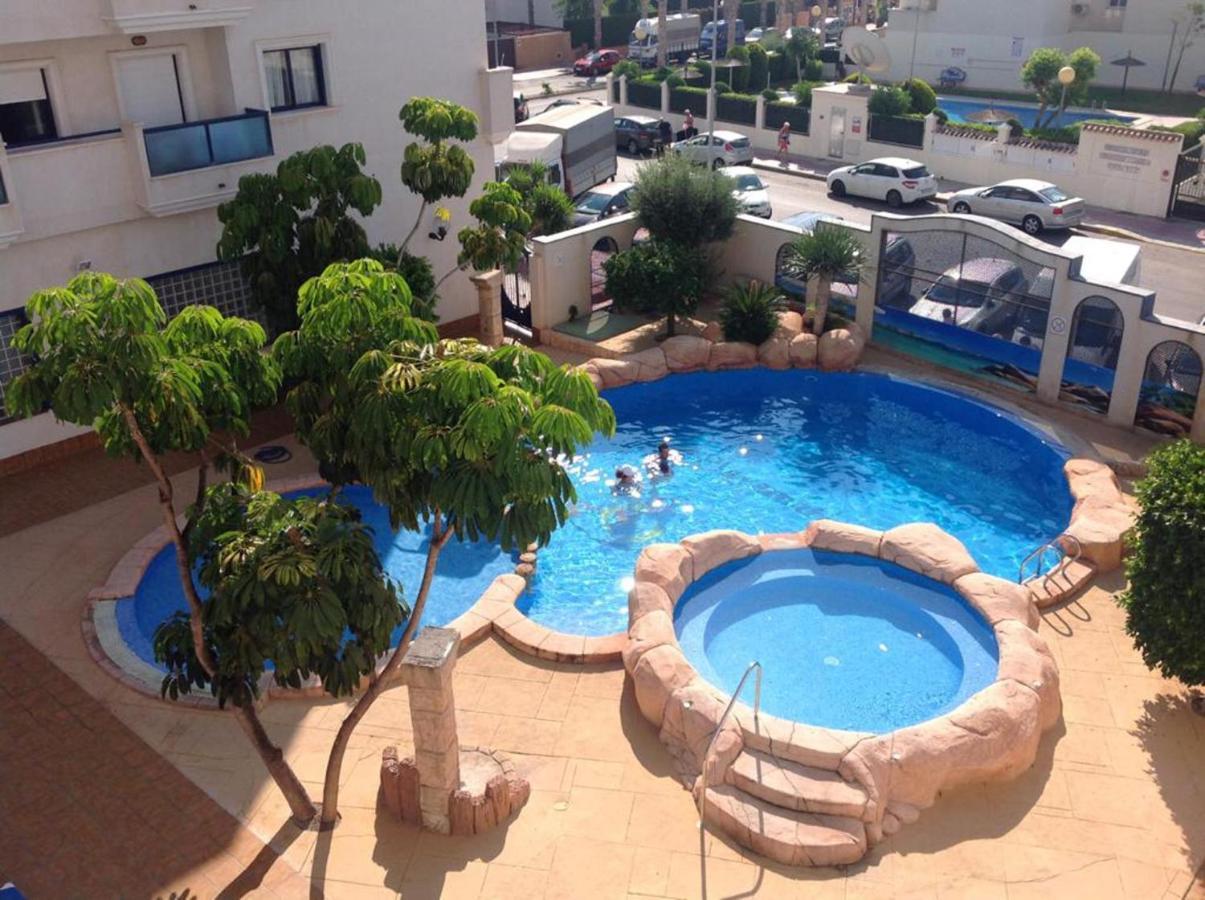 Stunning Apartment - Playamarina 2 Cabo Roig Dehesa de Campoamor  Bagian luar foto